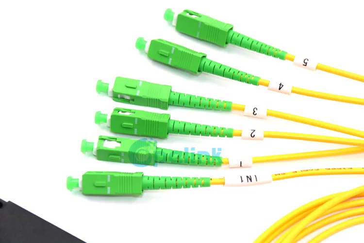 1X5 Sc/APC Fiber Optic PLC Splitter ABS Box 0.5m
