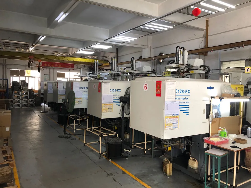 4/6 Core FTTH Mini Fiber Optic Distribution Box with PC/ABS Material