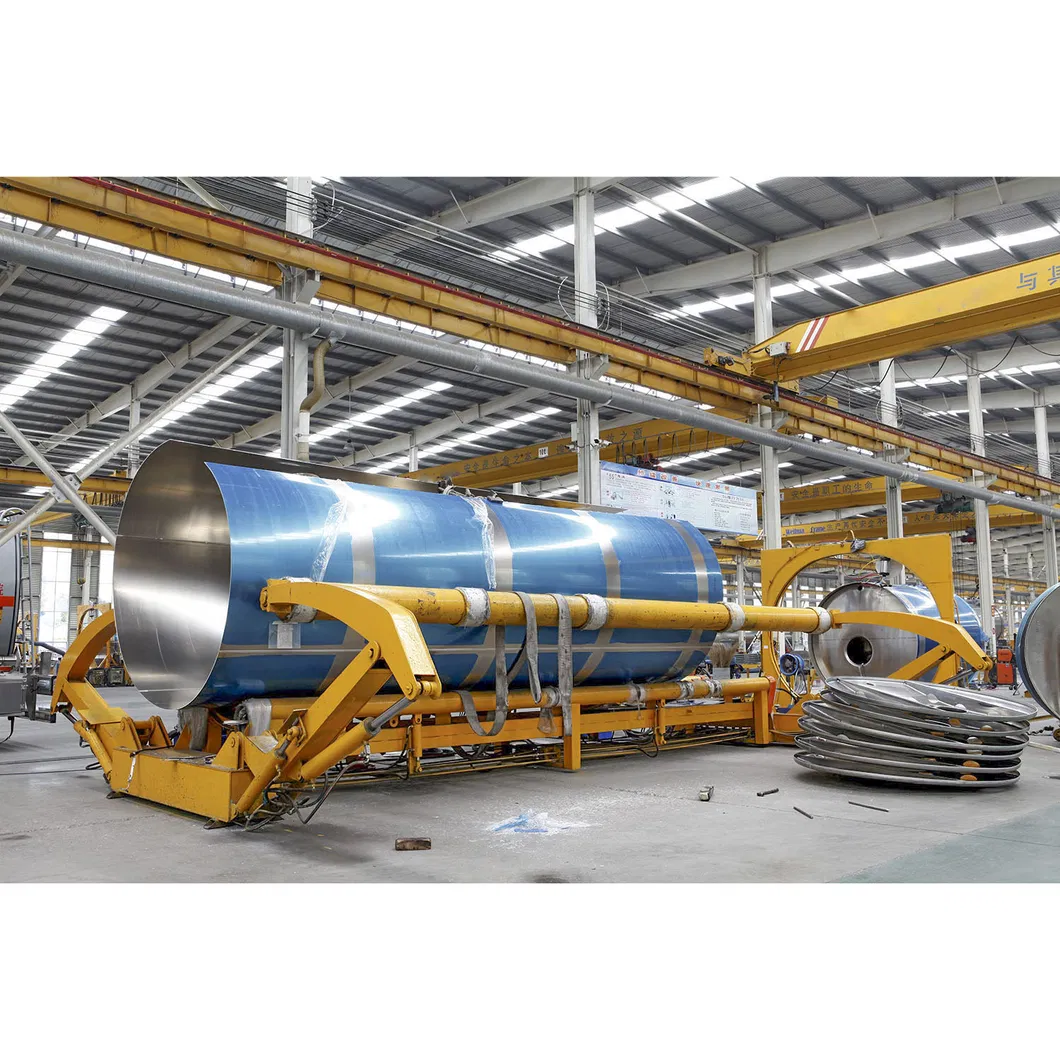 Asphalt Tanker Liquid Hot Bitumen Transport Road Distribution Ships Heavy Duty Drum Truck Semi Trailer with Heating System