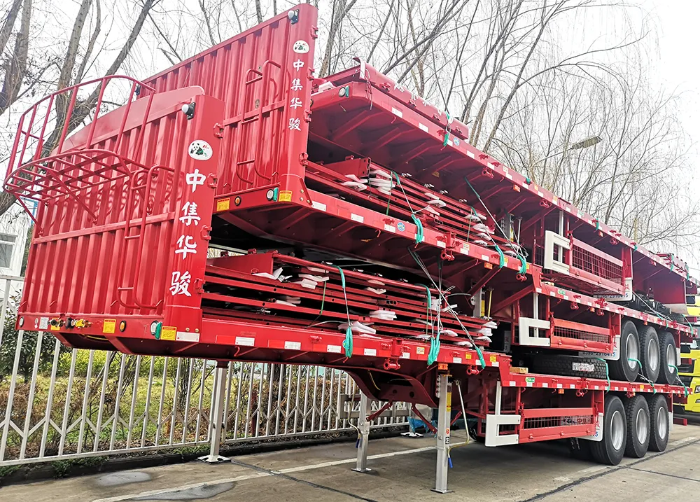 Cimc Huajun Stake Cargo Trailer with Special Painting