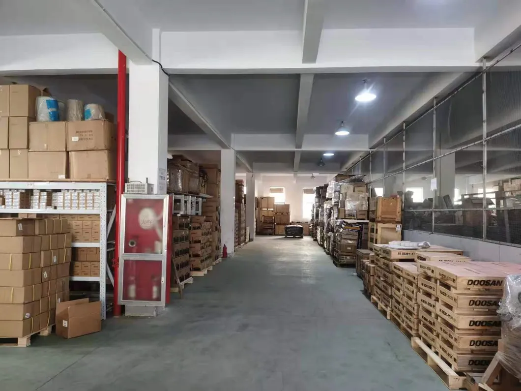 De12ti Doosan Engine Cushion 65.41570-5010 for Excavator Daewoo Bus/Truck Part