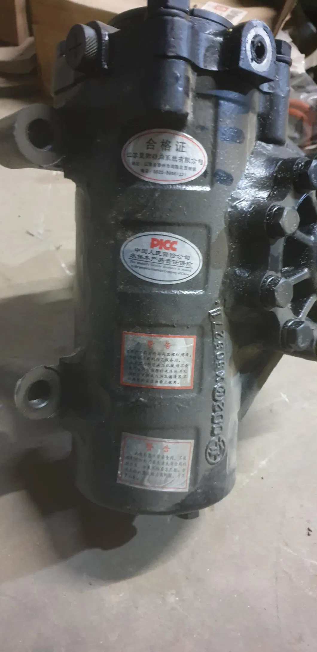 FAW Part for J5p 330HP Trck Left Hand Drive Steering Box