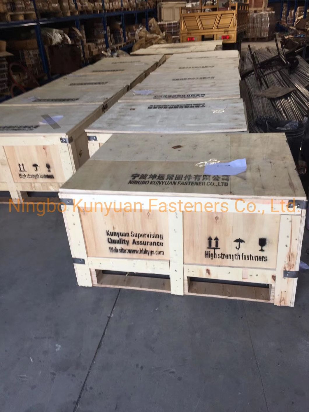 Fit Closely Durable Wholesale Galvanized Hexagonal Rust Prevention Customized Bolt with Good Price