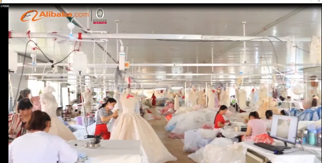 Heavy Beading Crystals Arabic Dubai Bridal Ball Gowns Dots Tulle Lace Wedding Dresses >10kg