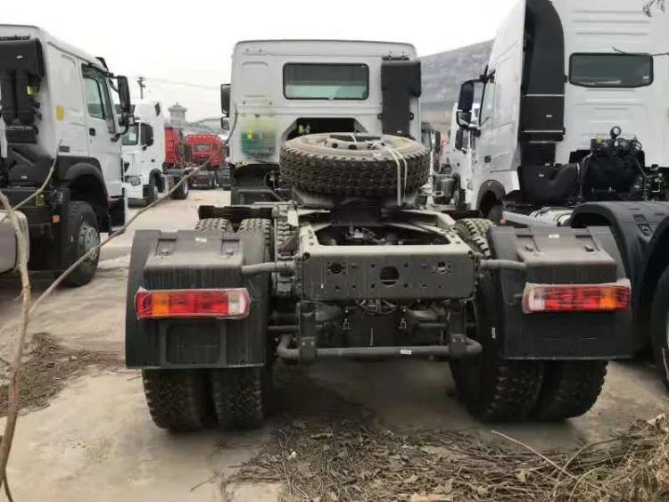 HOWO 420HP Tractor Truck 6X4
