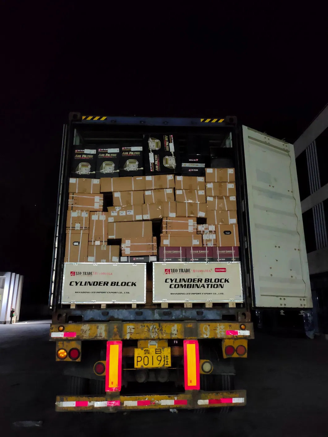 Truck Spare Parts HOWO Dongfeng Camc FAW Foton Shaanxif2000 Air Filter Element K3250