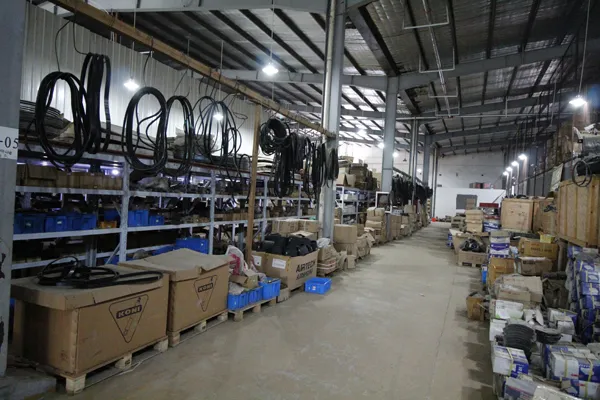 Valve Tappet for De12ti Doosan Engine Truck/ Excavator/Daewoo Bus Parts